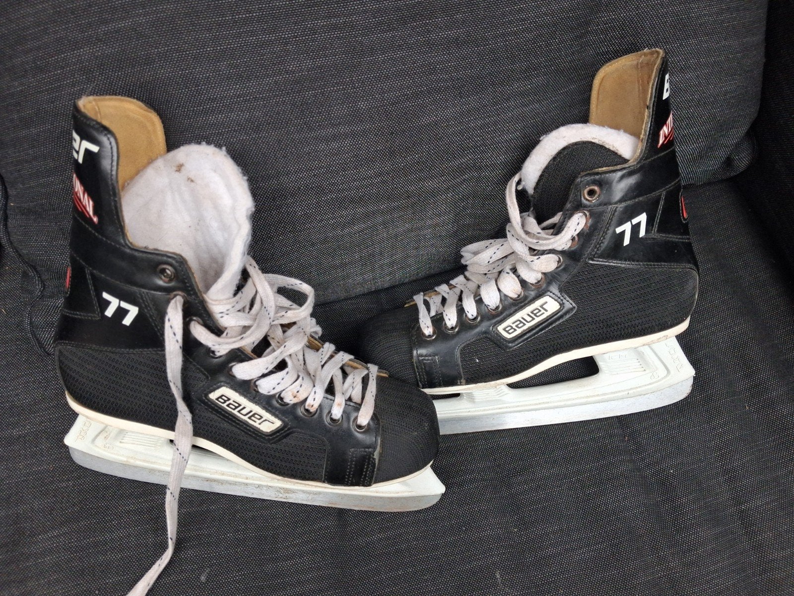 Bauer International ijshockey schaatsen maat 41, Ophalen of Verzenden, IJshockeyschaatsen, Bauer