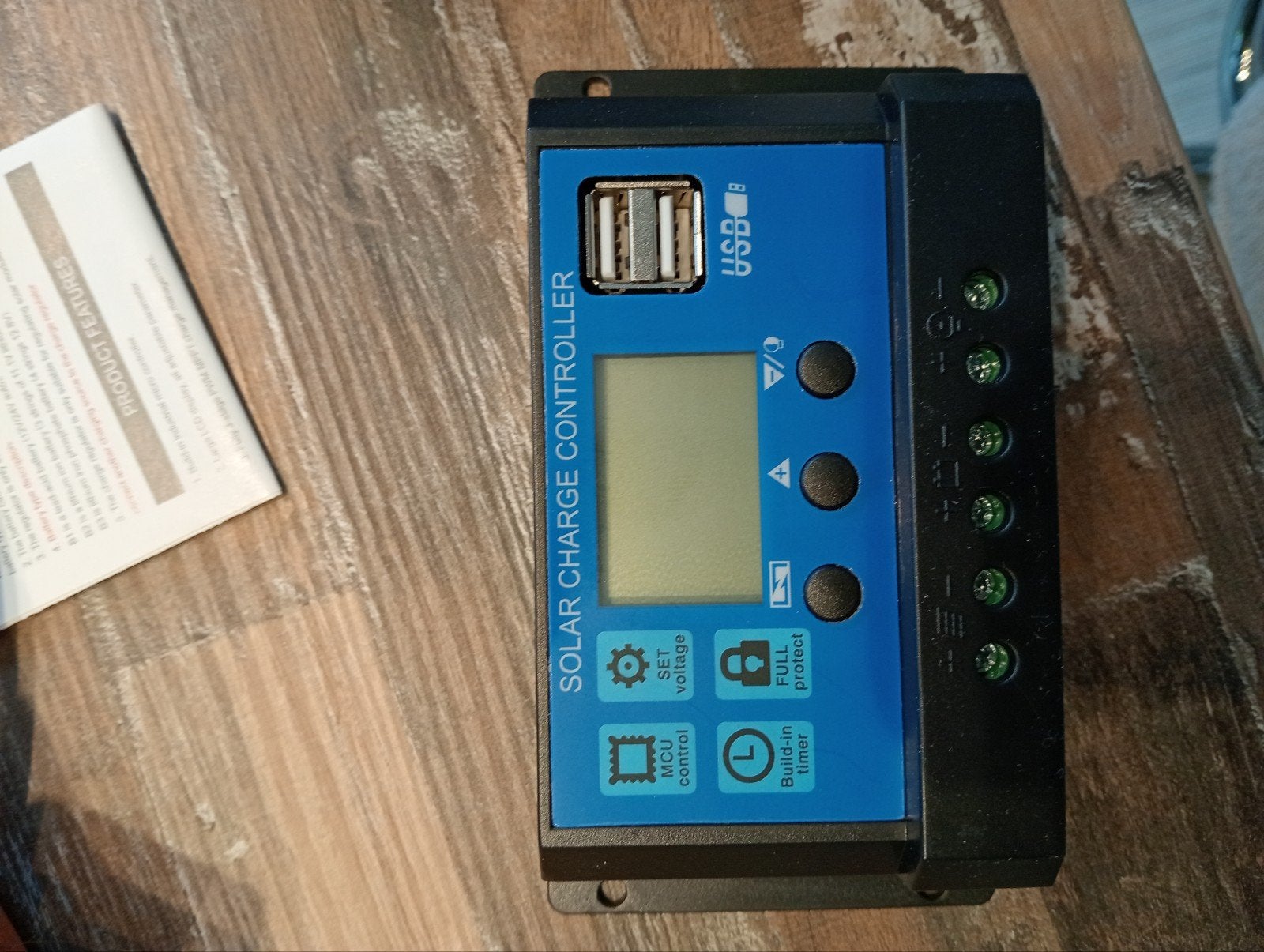 Solar Charge Controller met USB-uitgangen, Ophalen of Verzenden, Nieuw
