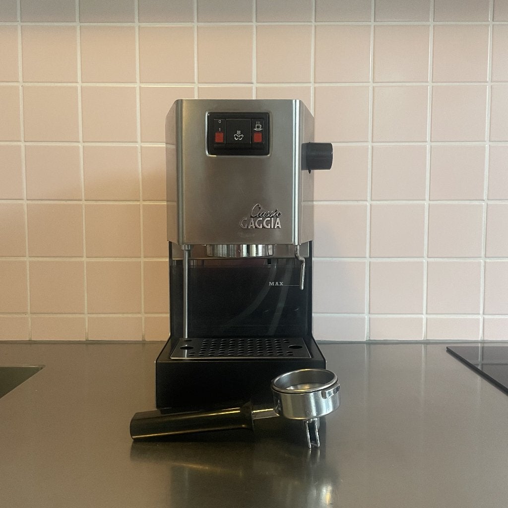 Gaggia Classic (2014), Gebruikt, Espresso apparaat, Gemalen koffie, Ophalen of Verzenden