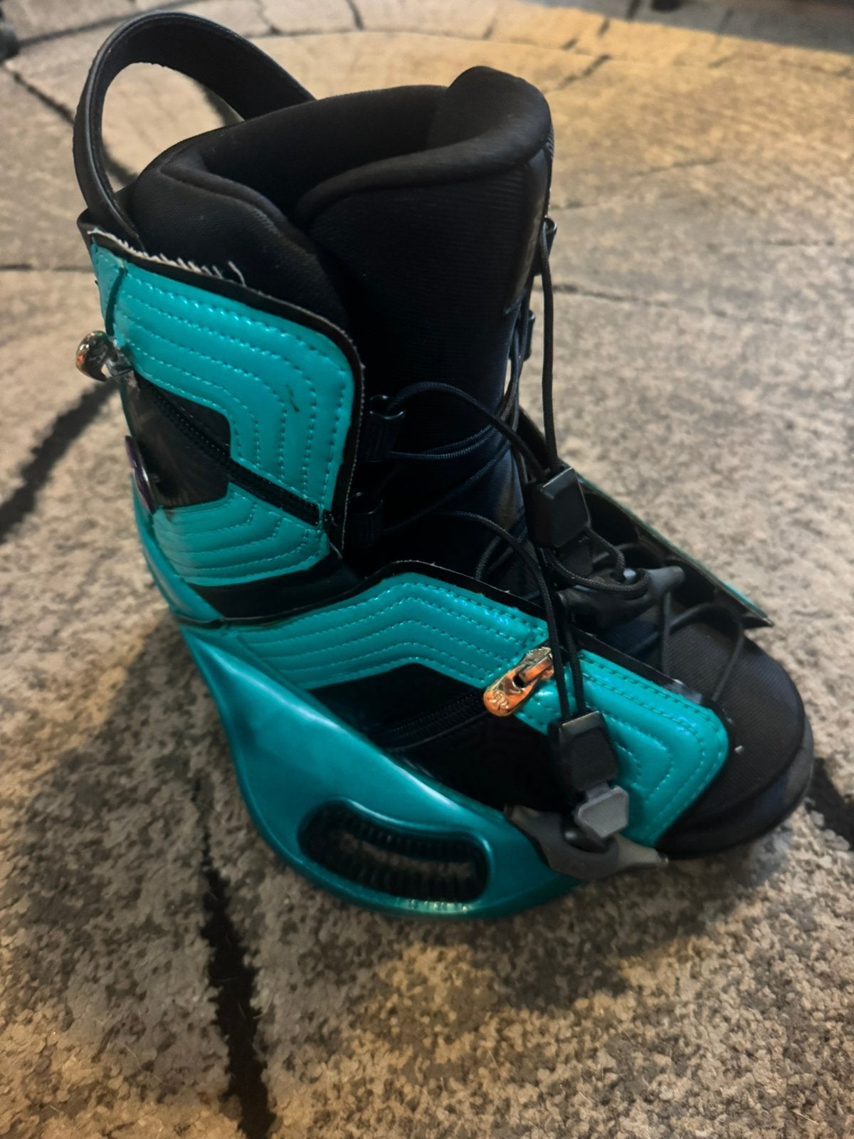 Ronix Halo Boots -wakeboard/flyboard schoenen -mt 36,5-39,5, Ophalen of Verzenden, Zo goed als nieuw, Schoenen
