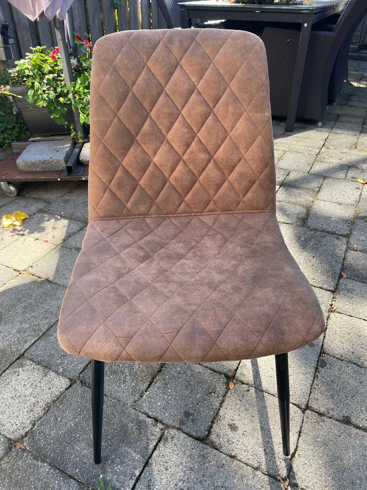 Gratis Set van 6 bruine eetkamerstoelen met ruitpatroon, Huis en Inrichting, Ophalen, Gebruikt, Bruin, Metaal