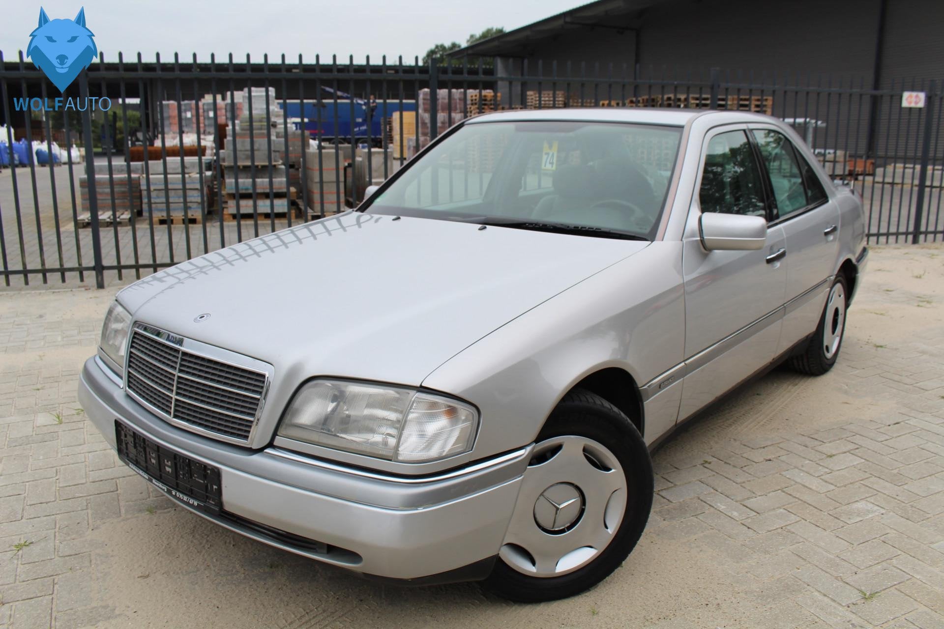 Mercedes-Benz C-Klasse 180 Elegance ORIGINELE AUTO! Complete, Auto's, Voorwielaandrijving, Stof, Overige kleuren, 1799 cc