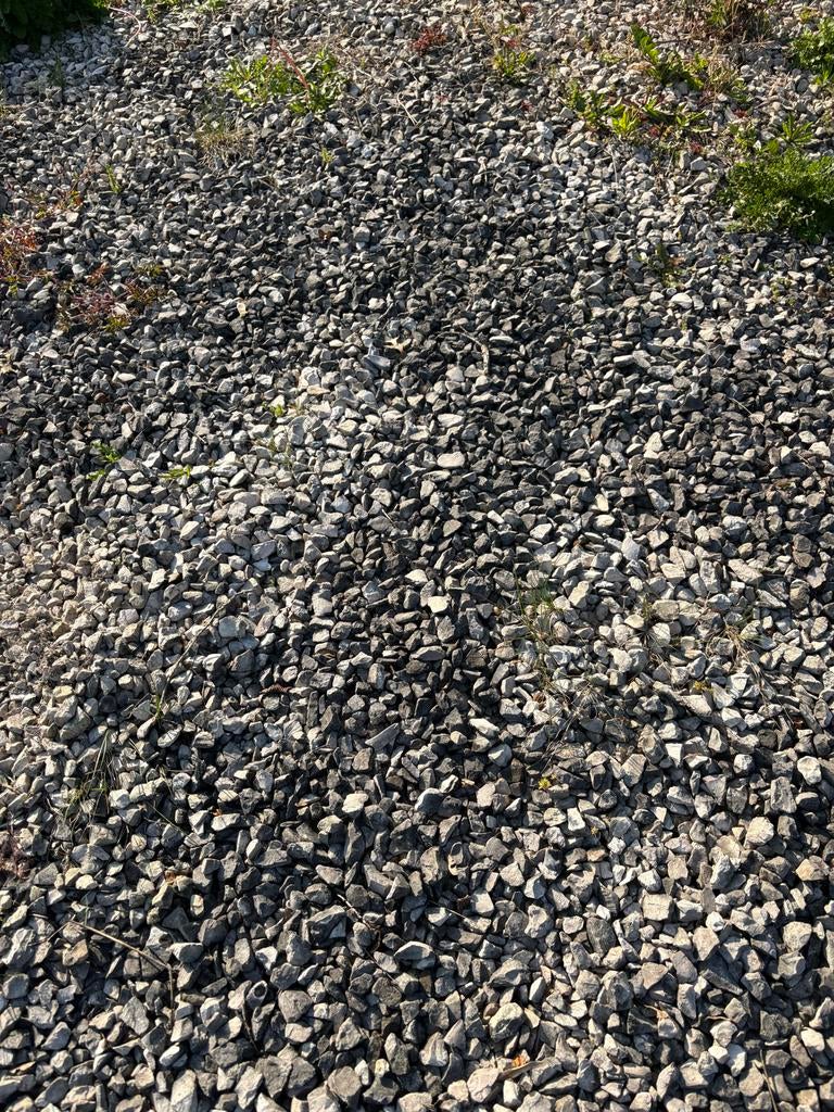 Grijs split voor tuin of oprit gratis, Tuin en Terras, Ophalen, Overige materialen, Zo goed als nieuw, Split