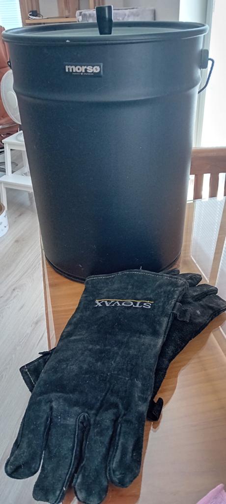 Asemmer Morso, 2 lederen handschoenen Stovax, Huis en Inrichting, Ophalen of Verzenden, Hout, Houtkachel