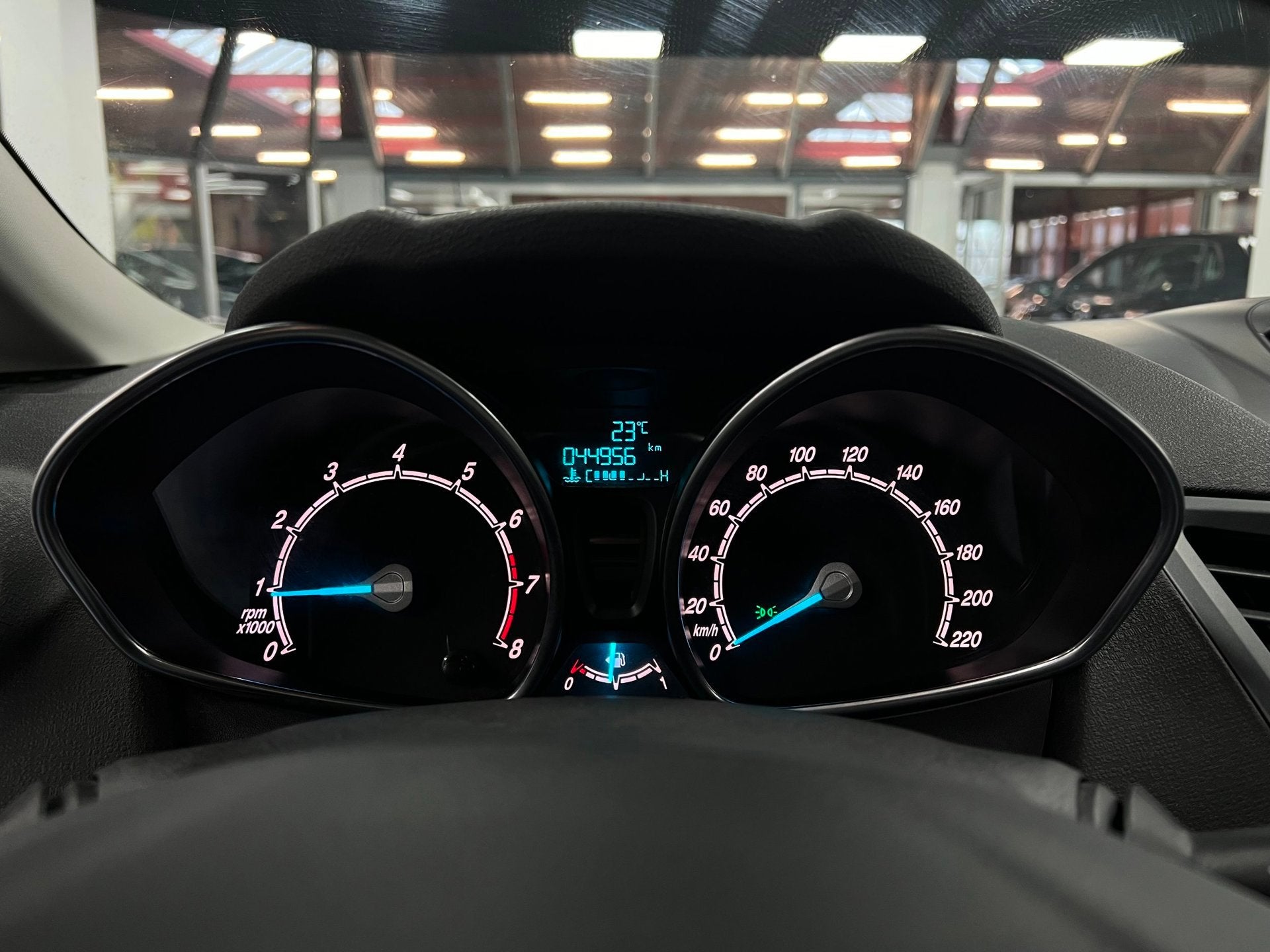 Foto 13 van Ford Fiesta 1.0 Airco | Parkeersensoren | Led