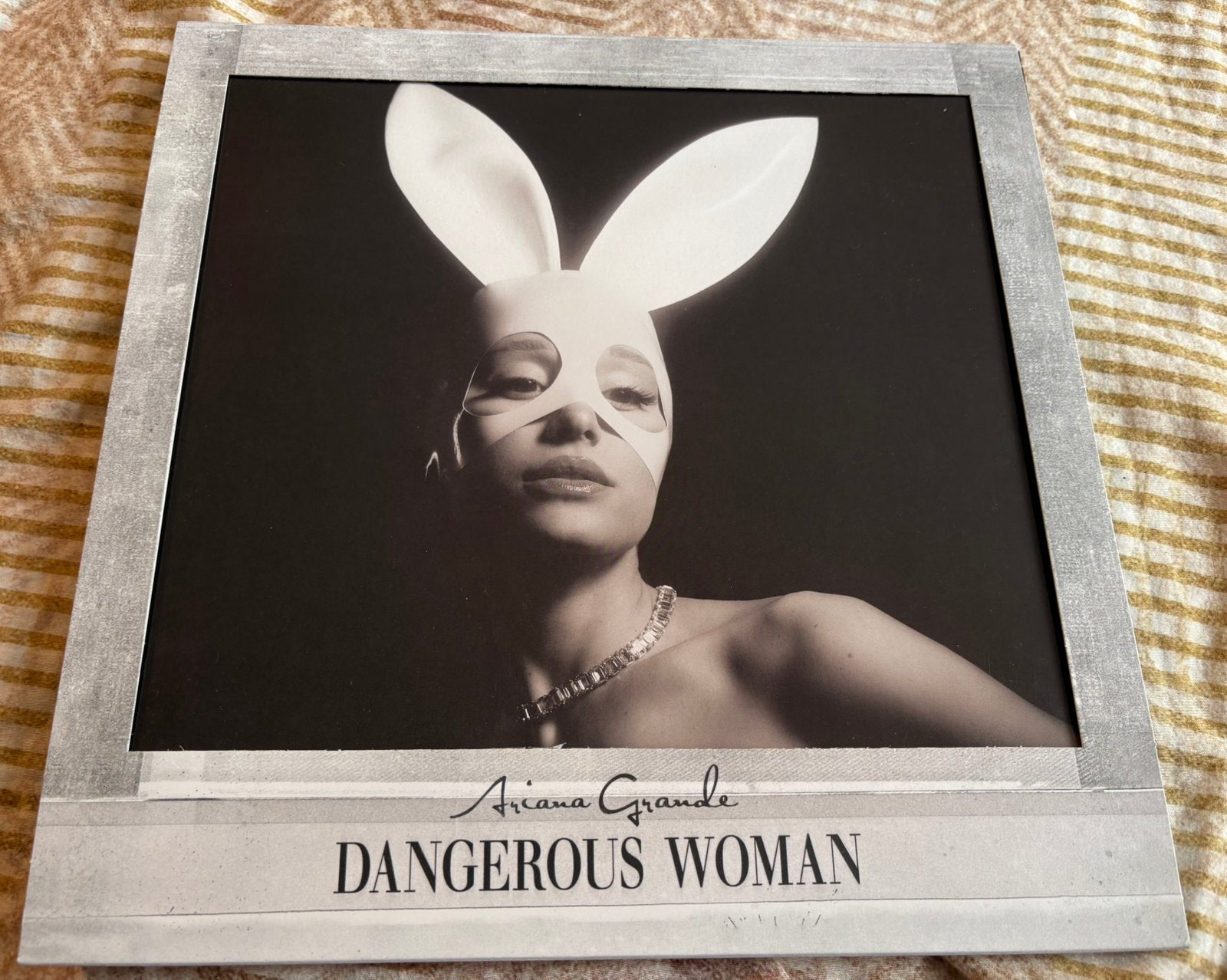 Ariana grande dangerous woman 10years limited edition, Ophalen of Verzenden, Zo goed als nieuw