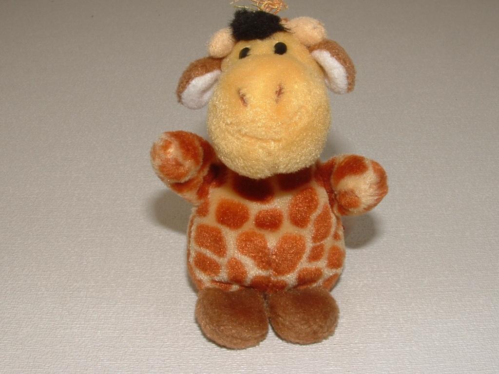 NICI GIRAFFE KLEIN VELOURS GEEL MET ORANJEBRUINE, Verzenden, Nieuw, Overige typen