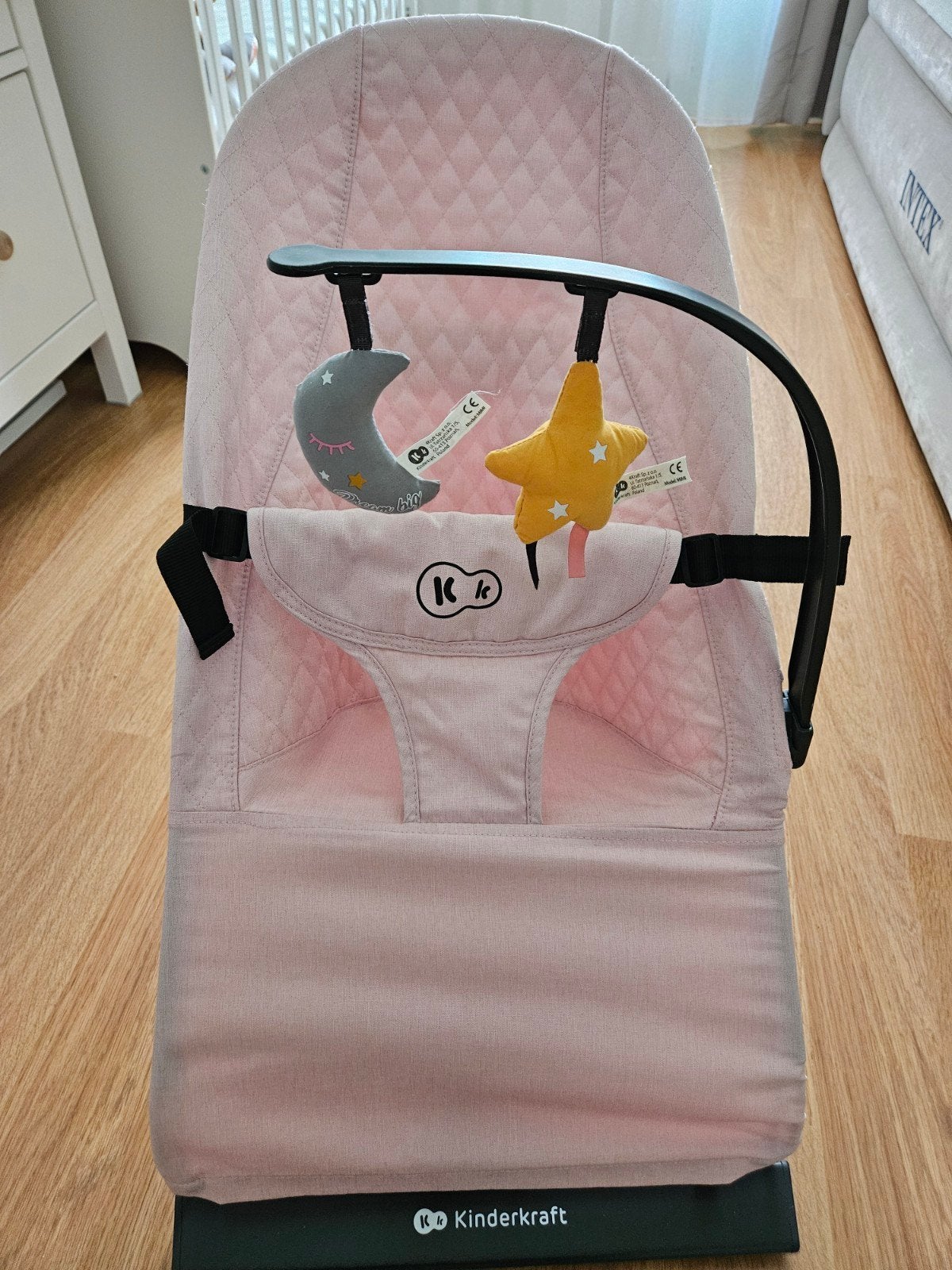 Kinderkraft Wipstoel roze, Gebruikt, Wipstoel, Met gordel(s) of riempje(s), Ophalen