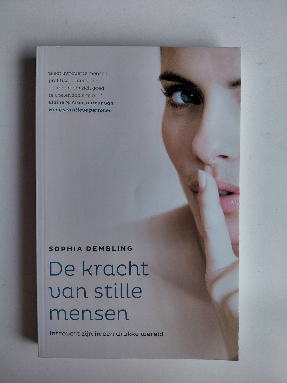 Sophia Dembling - De kracht van stille mensen, Boeken, Ophalen of Verzenden, Gelezen, Sophia Dembling