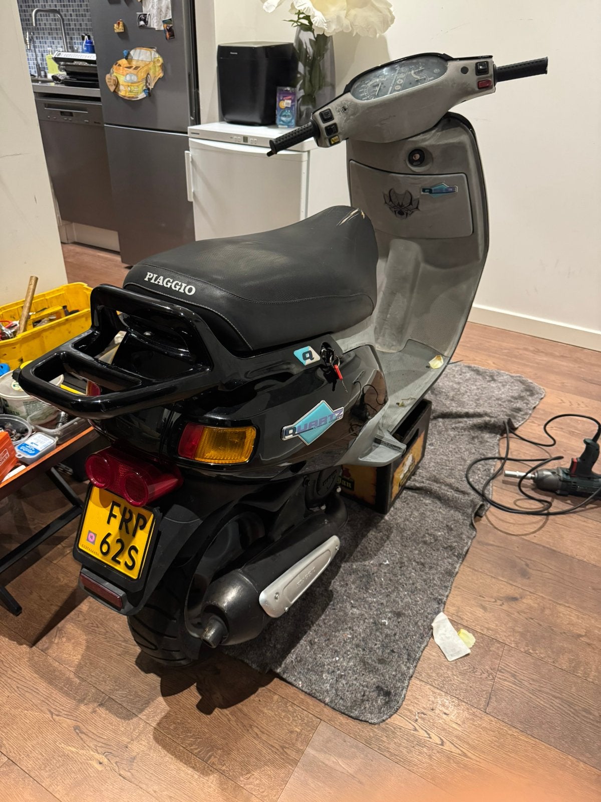 Piaggio quartz zonder blok op brom met WOK, Ophalen, Zo goed als nieuw, Piaggio