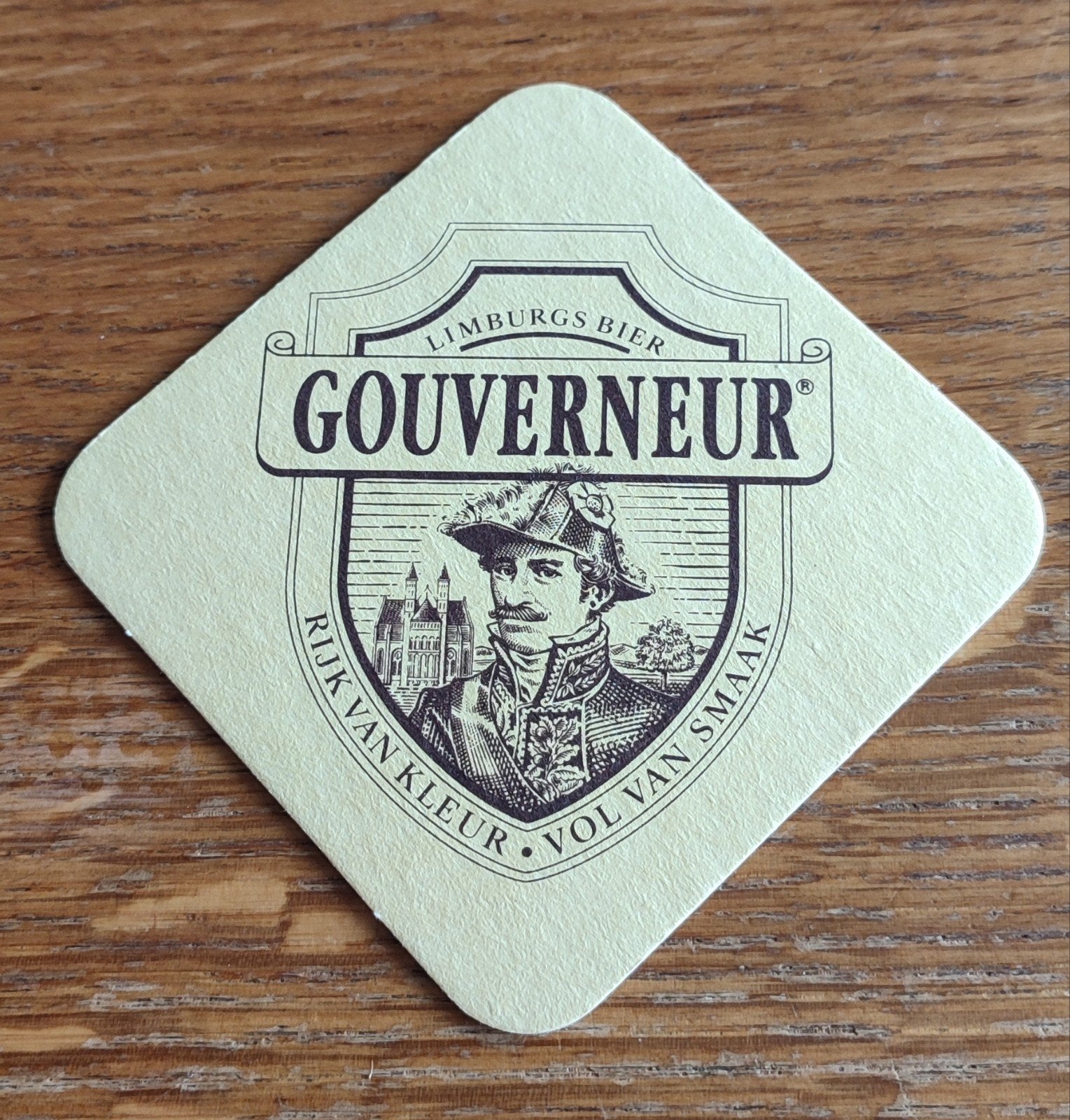 Gouverneur bierviltje - Limburgs Bier, Ophalen of Verzenden, Zo goed als nieuw, Viltje(s), Overige merken