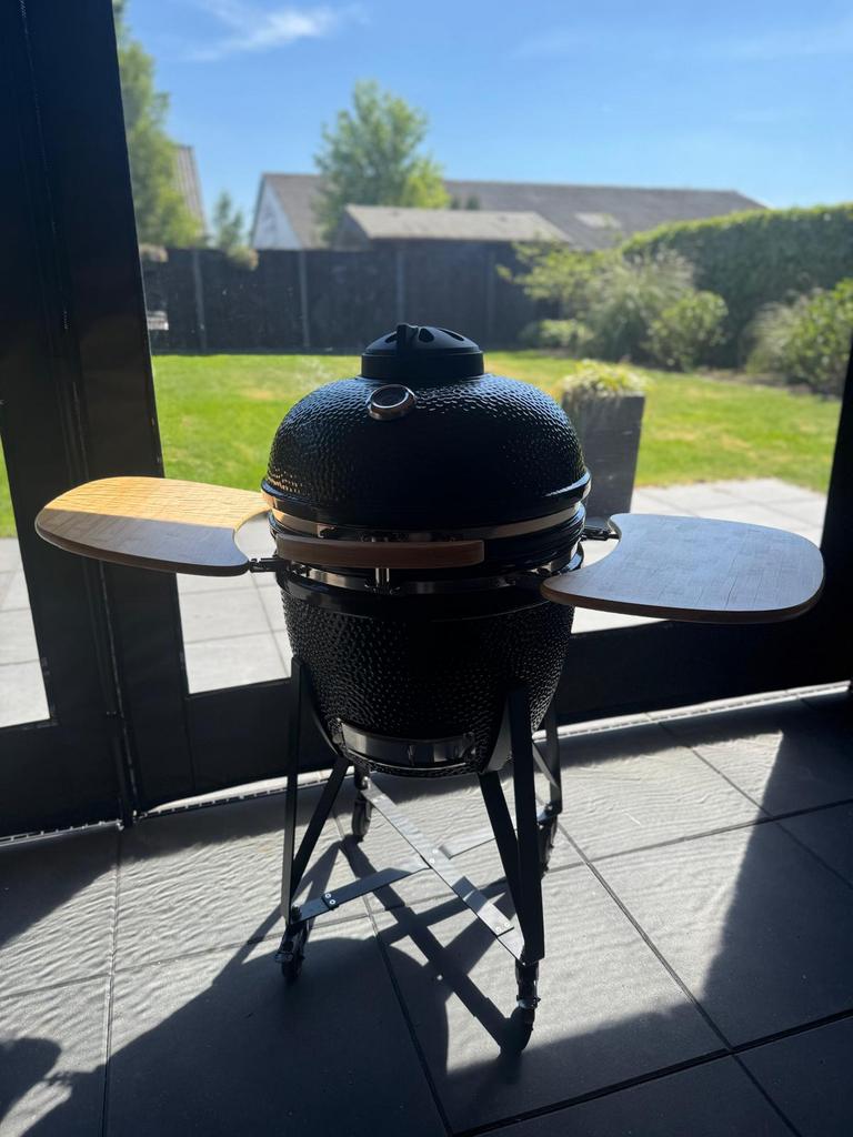 All-In Kamado 22 Inch De Luxe Compleet, Ophalen, Nieuw, Met accessoires