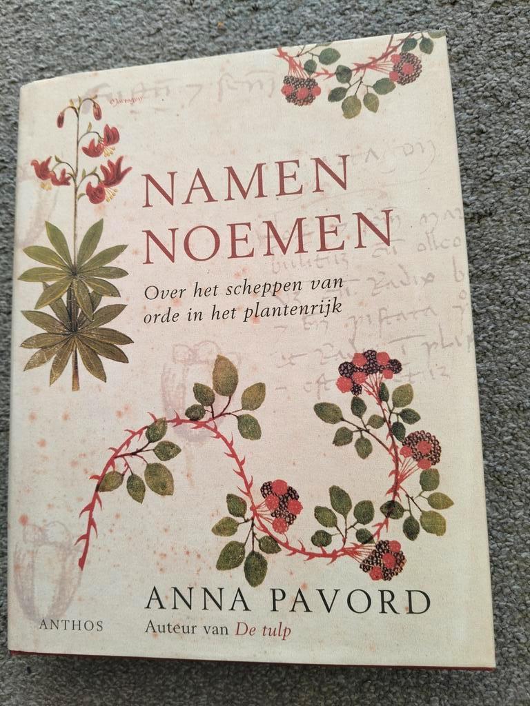 Namen Noemen - Anna Pavord, Ophalen of Verzenden, Zo goed als nieuw, Anna Pavord