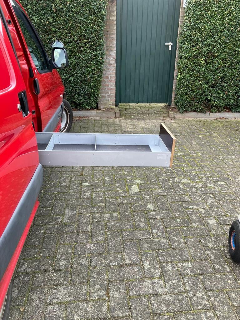 Bedrijfswagen inrichting Beks bij Brover, Ophalen