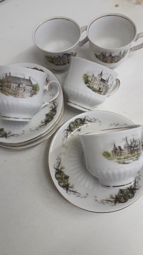 Servies, Ophalen, Zo goed als nieuw, Overige stijlen, Kop(pen) en/of Schotel(s)