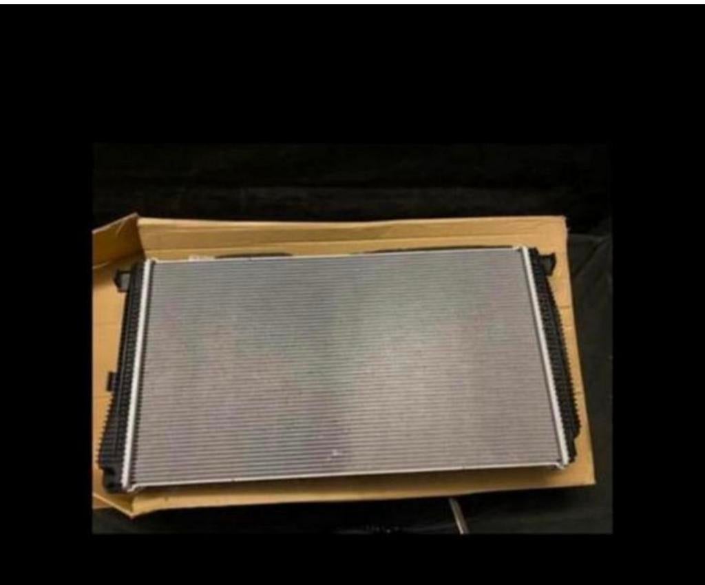 BMW G20/21 radiator 17118593276, Ophalen of Verzenden