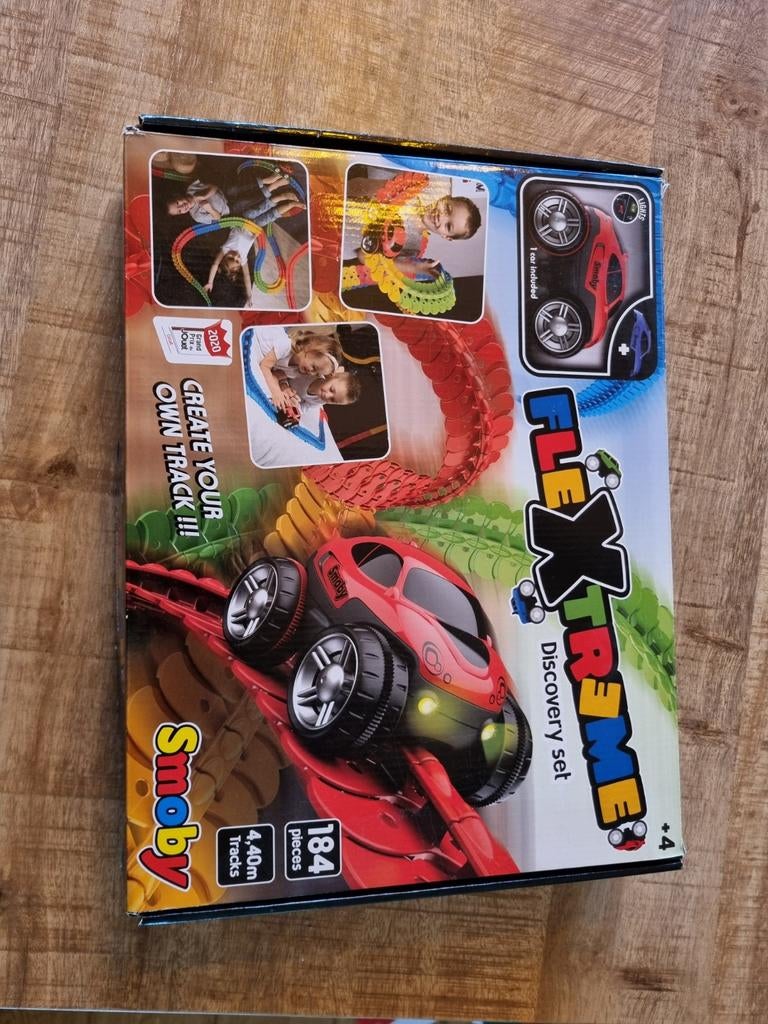 Smoby Flextreme Discovery Set Racebaan, Kinderen en Baby's, Speelgoed | Racebanen, Racebaan, Zo goed als nieuw, Handmatig, Met looping