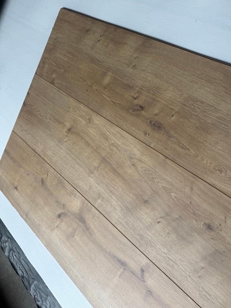 103m2 Waterbestendig laminaat Taylor Oak Natural 42pak=€1750, Bruin, 75 m² of meer, Nieuw, Ophalen of Verzenden
