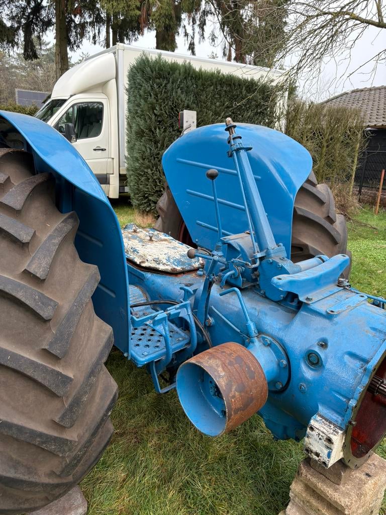 Onderdelen Fordson super major,  trekhaak en achterbrug, Doe-het-zelf en Verbouw, Gereedschap | Machine-onderdelen en Toebehoren