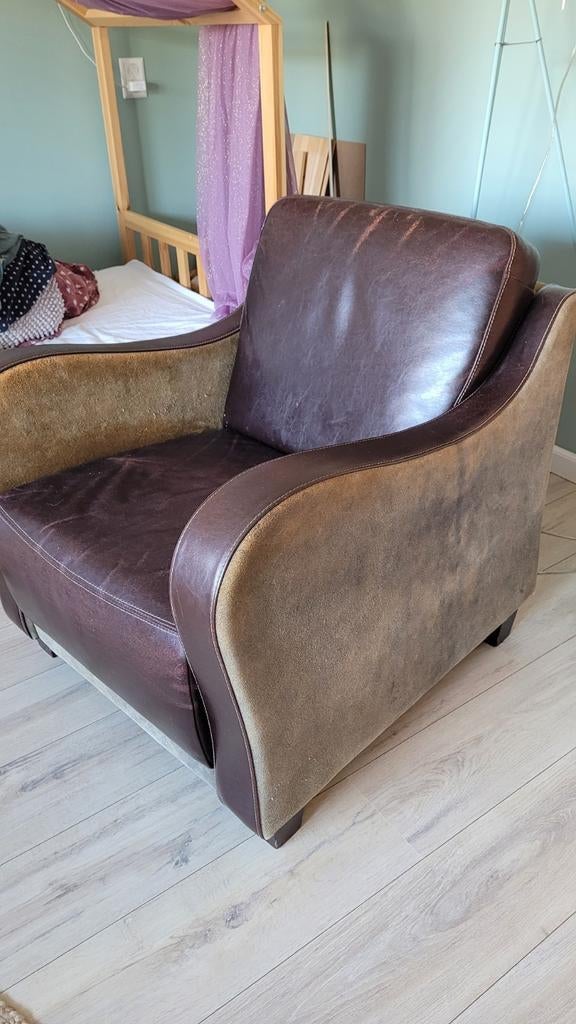 Gratis leren stoel af te halen in Pijnacker, Ophalen, Minder dan 50 cm, Gebruikt, Minder dan 75 cm
