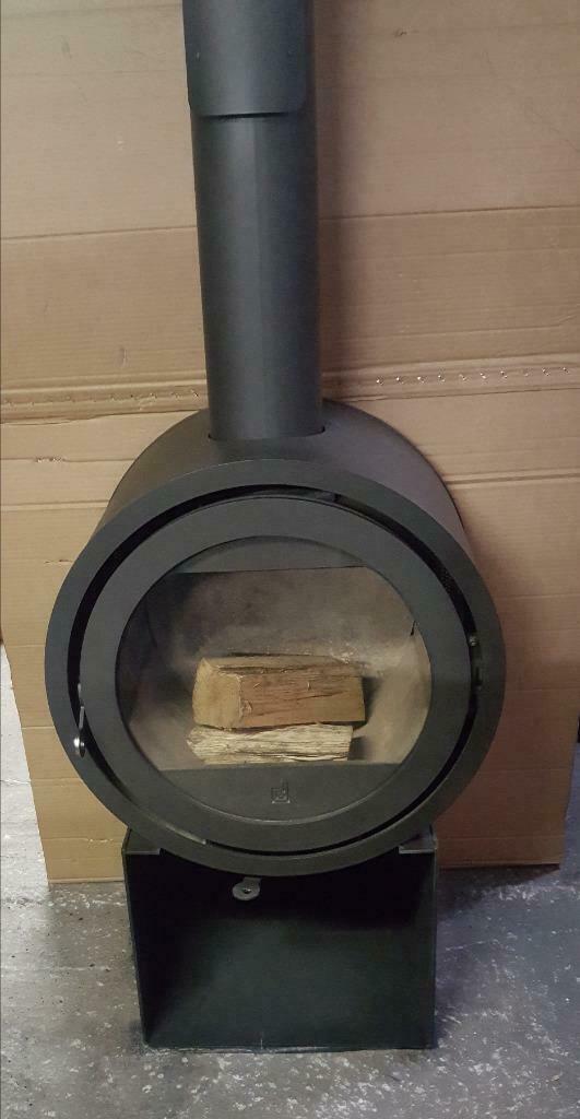 Demo model Dik Geurts Odin Wall. Houtkachel, Ophalen, Zo goed als nieuw, Hout, Vrijstaand