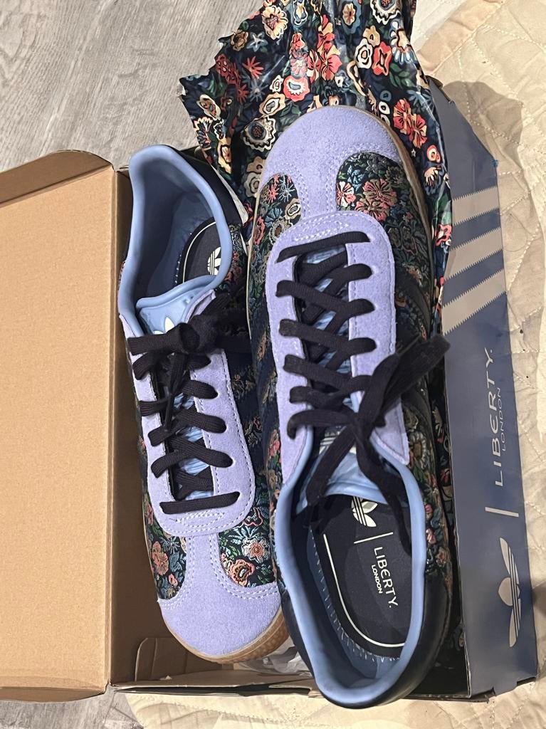 Nieuwe Adidas x Liberty Gazelle Sneakers - Maat 38, Overige kleuren, Verzenden, Nieuw, Sneakers of Gympen