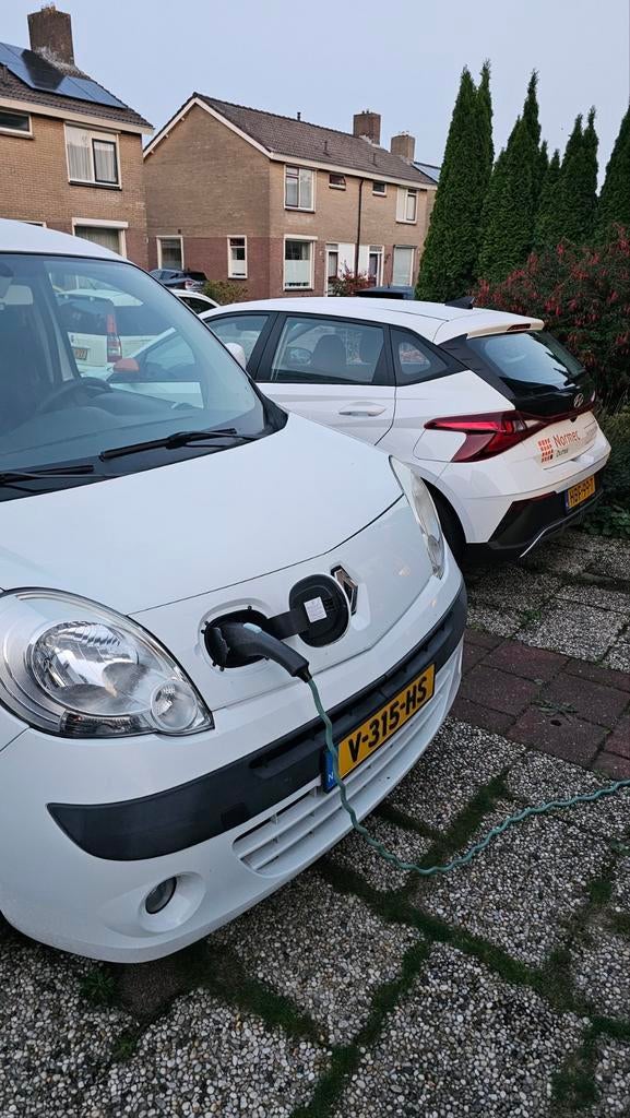 Renault Kangoo Express Z.e. 2011, Auto's, Bestelauto's, Particulier, Renault, Elektrisch, Geïmporteerd, Wit, Voorwielaandrijving