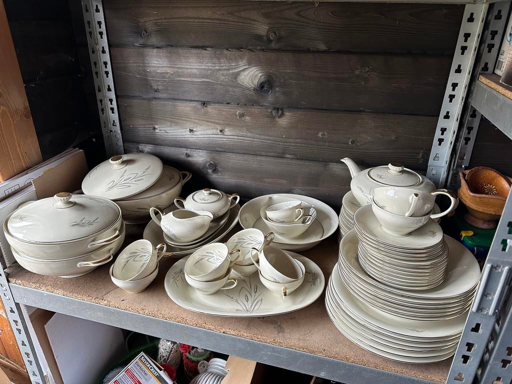 Servies Marion vintage, Ophalen