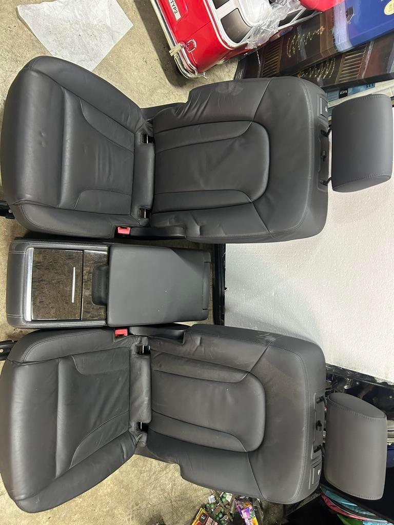 Audi Q7 middelste rij stoelen, Auto-onderdelen, Interieur en Bekleding, Ophalen, Audi