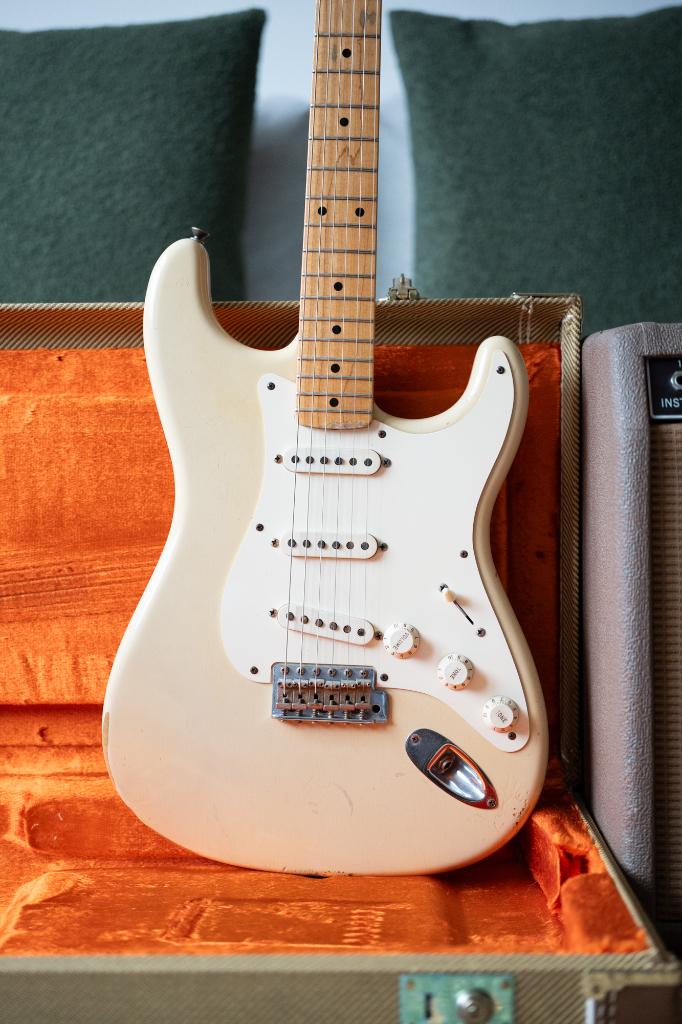 2009 Fender Stratocaster Custom Shop 1956 Relic, Muziek en Instrumenten, Snaarinstrumenten | Gitaren | Elektrisch, Ophalen of Verzenden