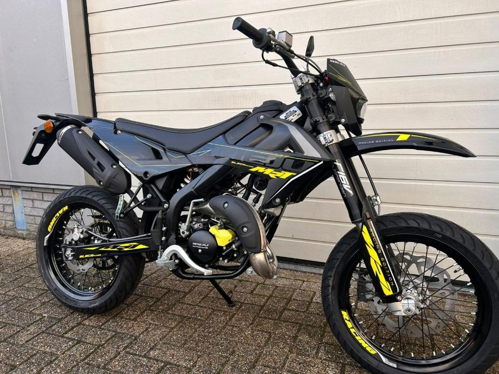 Rieju MRT 50 SM Trophy E5 Black Series | Direct leverbaar!, Fietsen en Brommers, Brommers | Derbi, Nieuw, Maximaal 45 km/u, Ophalen of Verzenden