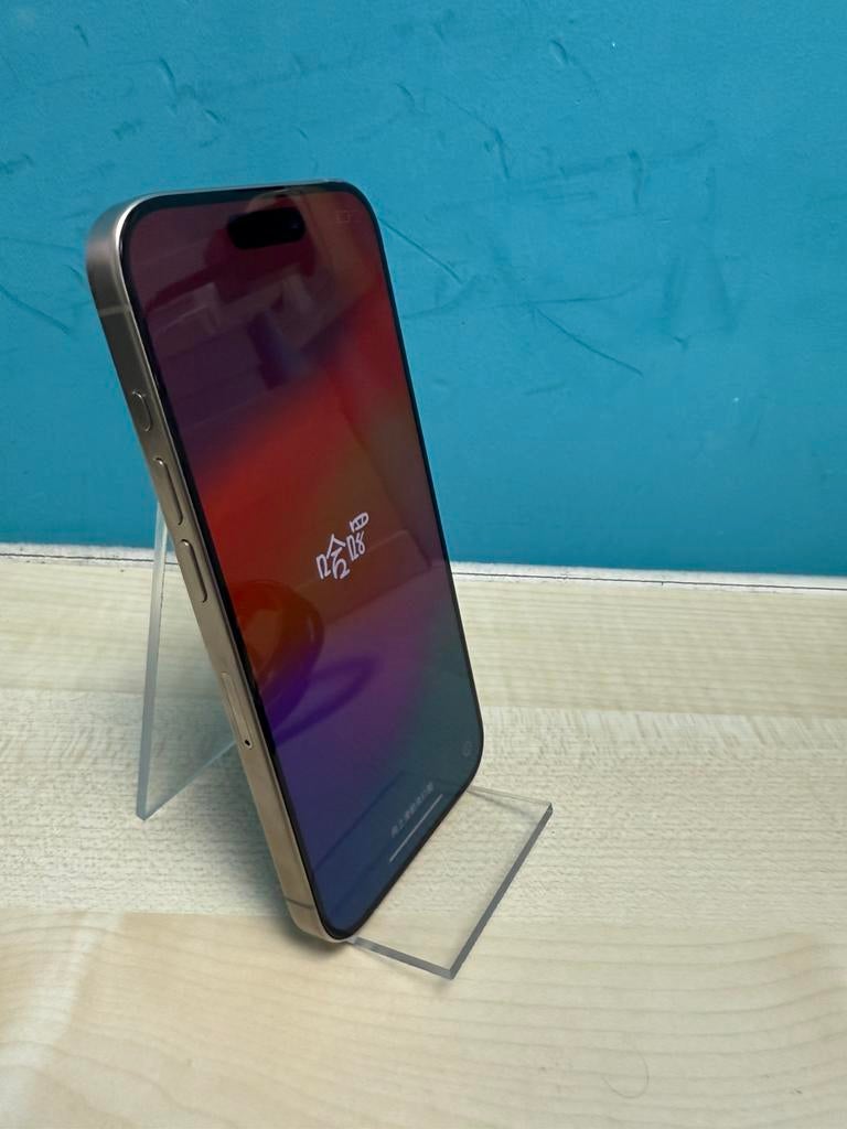 Apple iPhone 15 Pro 128GB Natural Titanium - 2e hands - 100%, 128 GB, Ophalen of Verzenden, Zo goed als nieuw, Zonder simlock
