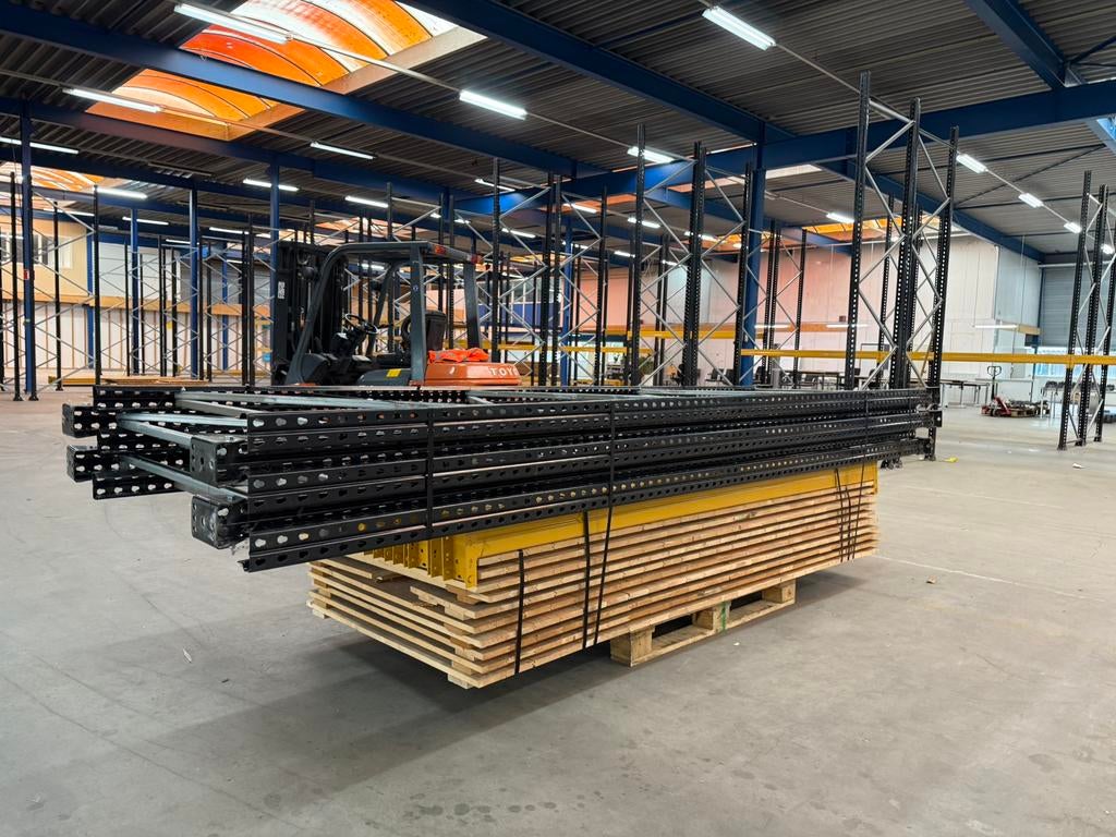 Polypal magazijnstelling 4000/1100 met 2700mm liggers, Zakelijke goederen, Kantoor en Winkelinrichting | Magazijn, Stelling en Opslag