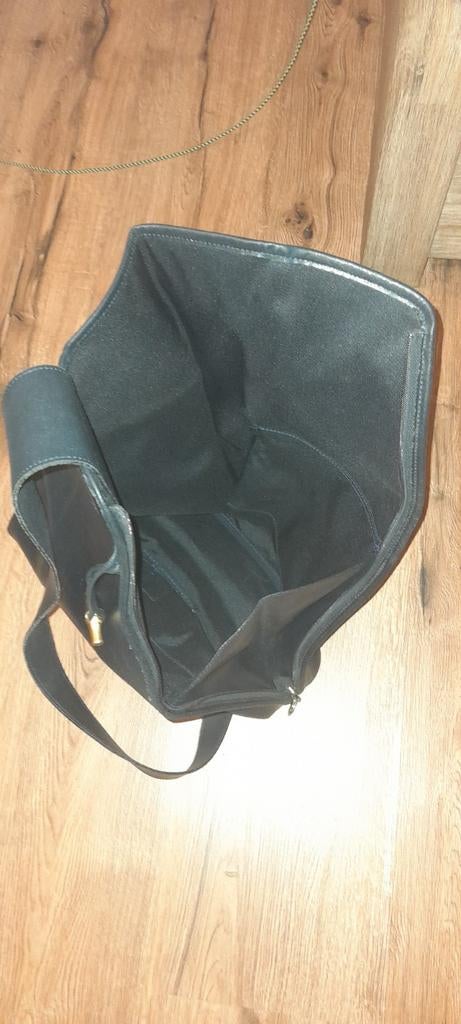 Zwarte Leren Longchamp Handtas / Schoudertas, Sieraden, Tassen en Uiterlijk, Tassen | Damestassen, Zwart, Ophalen of Verzenden