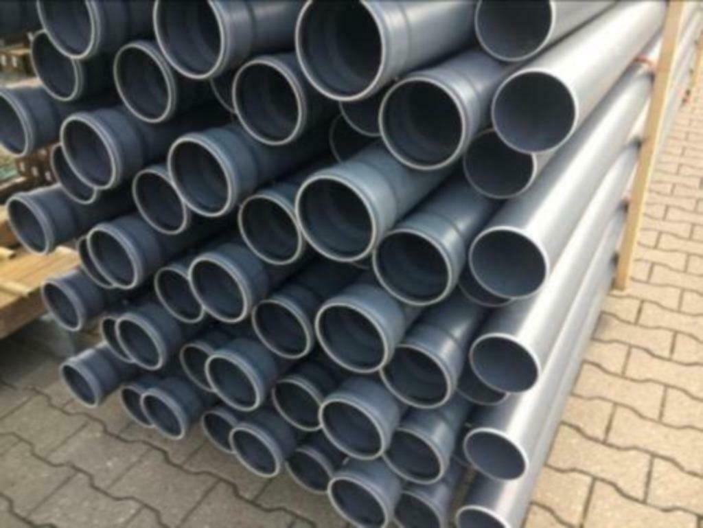 PVC riool buis sn 8 met mof  altijd goedkoop 3.67€, Doe-het-zelf en Verbouw, Buizen en Afvoer, Ophalen, Afvoer, Pvc, Nieuw