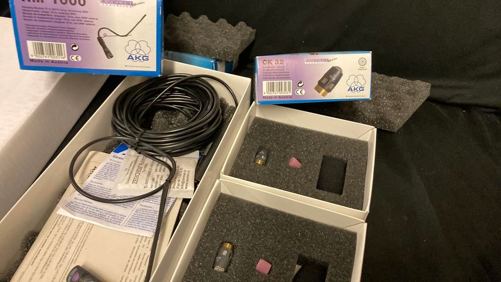 Akg omni capsules + ophang preamp, Muziek en Instrumenten, Ophalen of Verzenden, Zo goed als nieuw