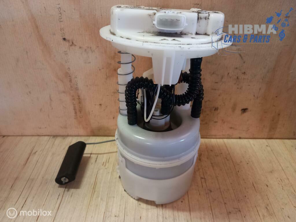 Renault Twingo II 1.2 16V Brandstofpomp 8200368239 2007-2014, Ophalen of Verzenden, Gebruikt, Renault