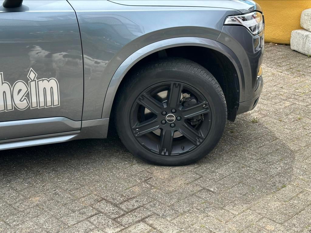 19 inch range rover/ xc 90 maat 235/65/19 € 350.00, Range rover, 235 mm, Zomerbanden, Ophalen