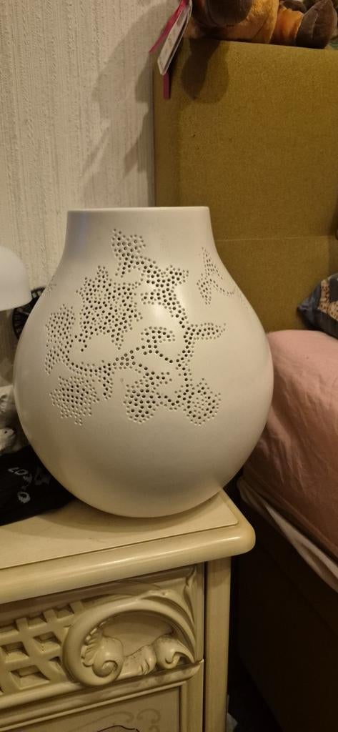 Hella Jongerius vaas, Huis en Inrichting, Woonaccessoires | Vazen, 50 tot 75 cm, Wit, Aardewerk of Porselein, Ophalen of Verzenden