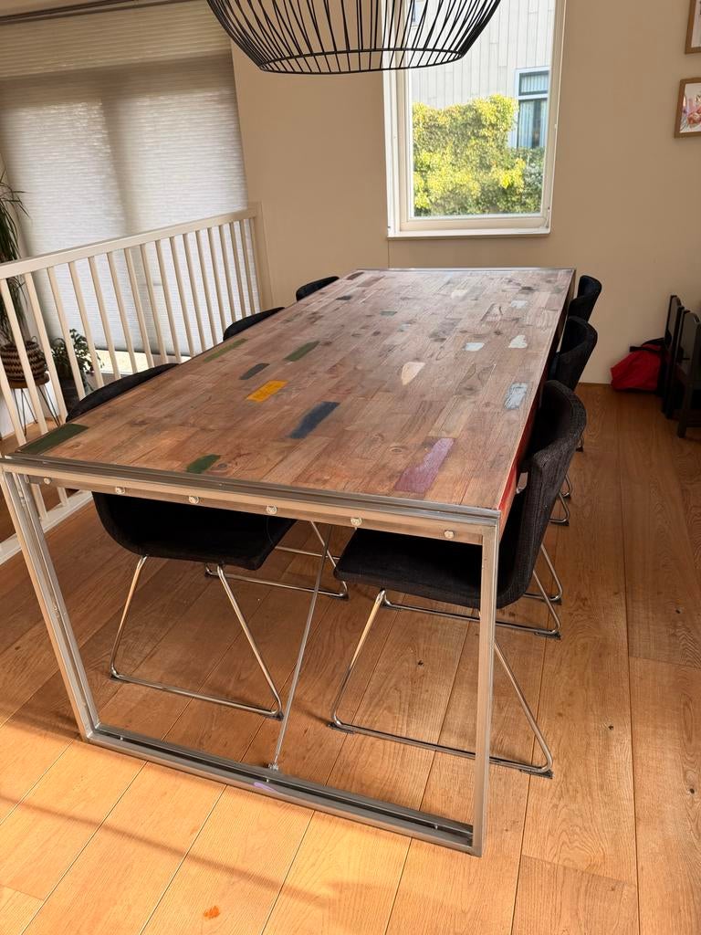 Houten eettafel (teakhout) met zwarte stoelen, Ophalen, Gebruikt, 6 tot 8 stoelen