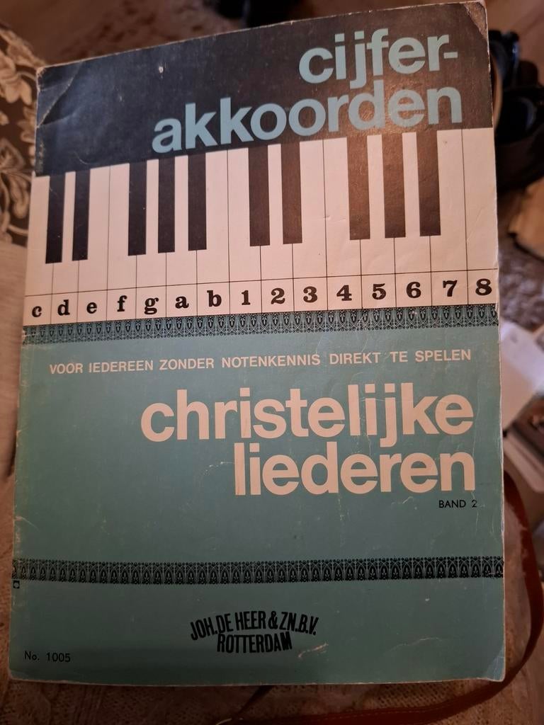 Cijferakkoorden boek, Gebruikt, Les of Cursus, Ophalen of Verzenden, Keyboard