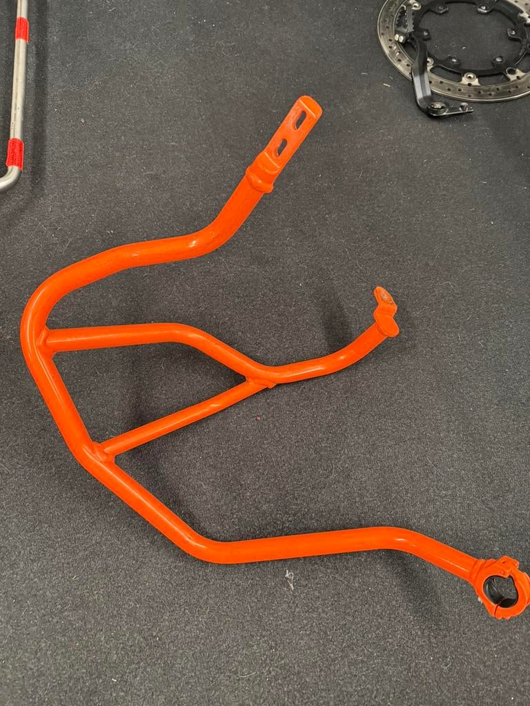 VALBEUGEL LINKS KTM 1290 SUPER ADVENTURE R, Ophalen, Zo goed als nieuw