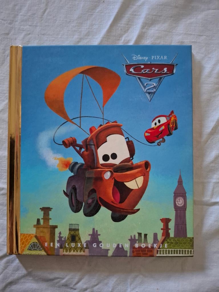Luxe gouden boekjes Cars 2 (Disney Pixar) (nieuw), Verzamelen, Disney, Ophalen, Overige figuren, Nieuw, Overige typen