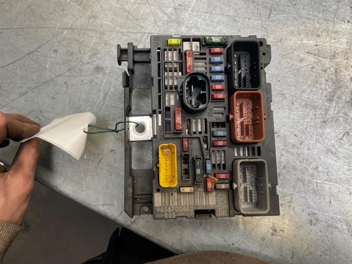 Zekeringkast van een Citroen Berlingo, Gebruikt, -, -, Ophalen of Verzenden