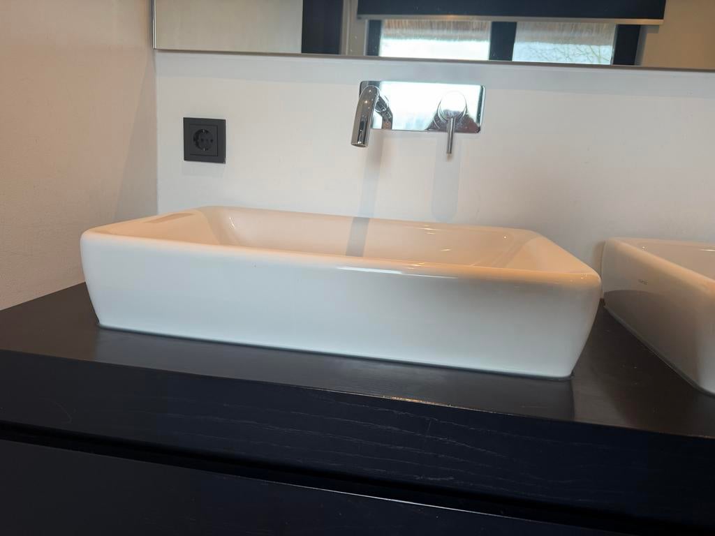 Complete badkamer interieur met bubbelbad, Ophalen, Zo goed als nieuw, Met bad