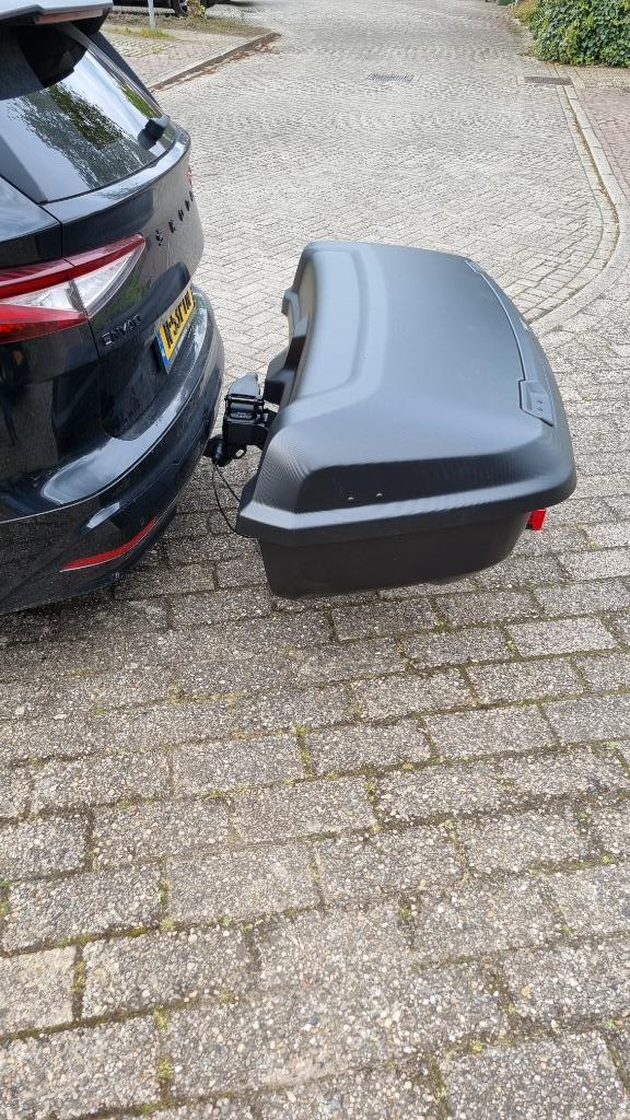 Te huur: Thule Arcos L trekhaakkoffer (400 liter), Auto diversen, Ophalen, Nieuw