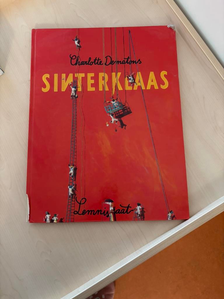 Sinterklaas,  Charlotte Dematons, Ophalen of Verzenden, Gelezen, 3 tot 4 jaar