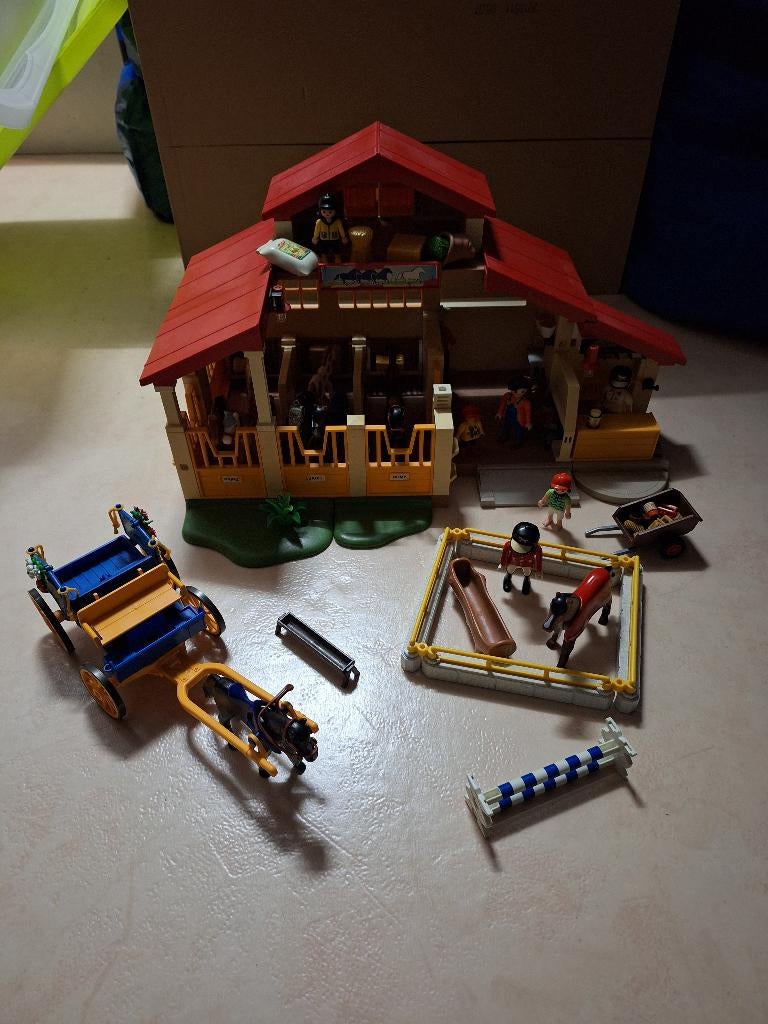 Playmobil - Manege - 4190, Kinderen en Baby's, Speelgoed | Playmobil, Ophalen of Verzenden, Zo goed als nieuw, Complete set