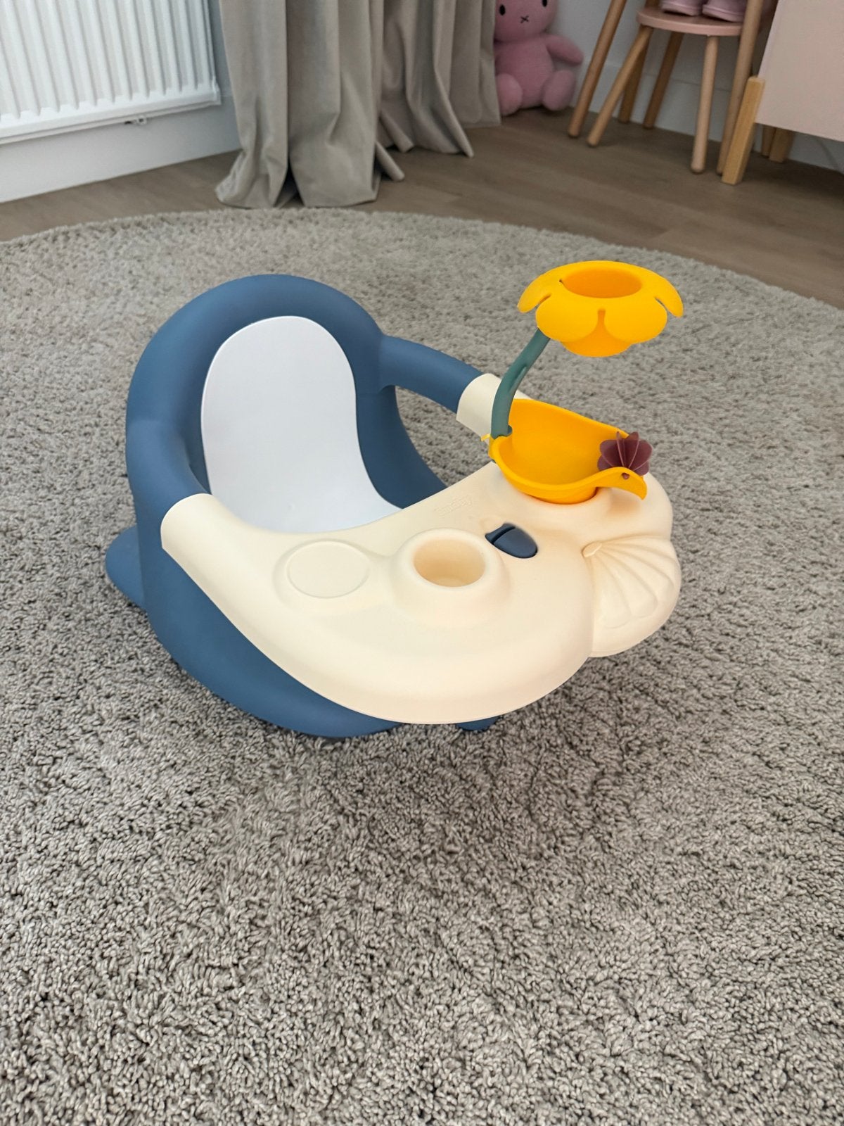 Baby badzitje met speelgoed - Walvis design, Gebruikt, Badzitje of Badring, Standaard, Ophalen