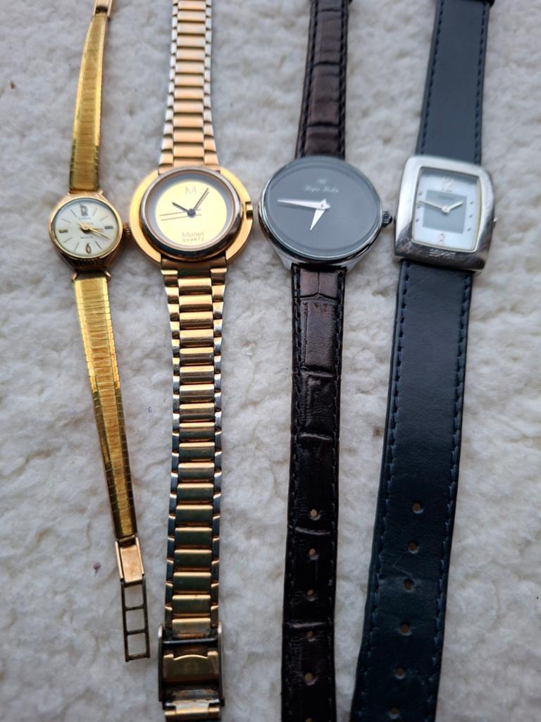Vintage Dames Horloges CARA - ESPRIT - MONET - ROGER RODIN, Ophalen of Verzenden, Gebruikt, Leer, Overige merken